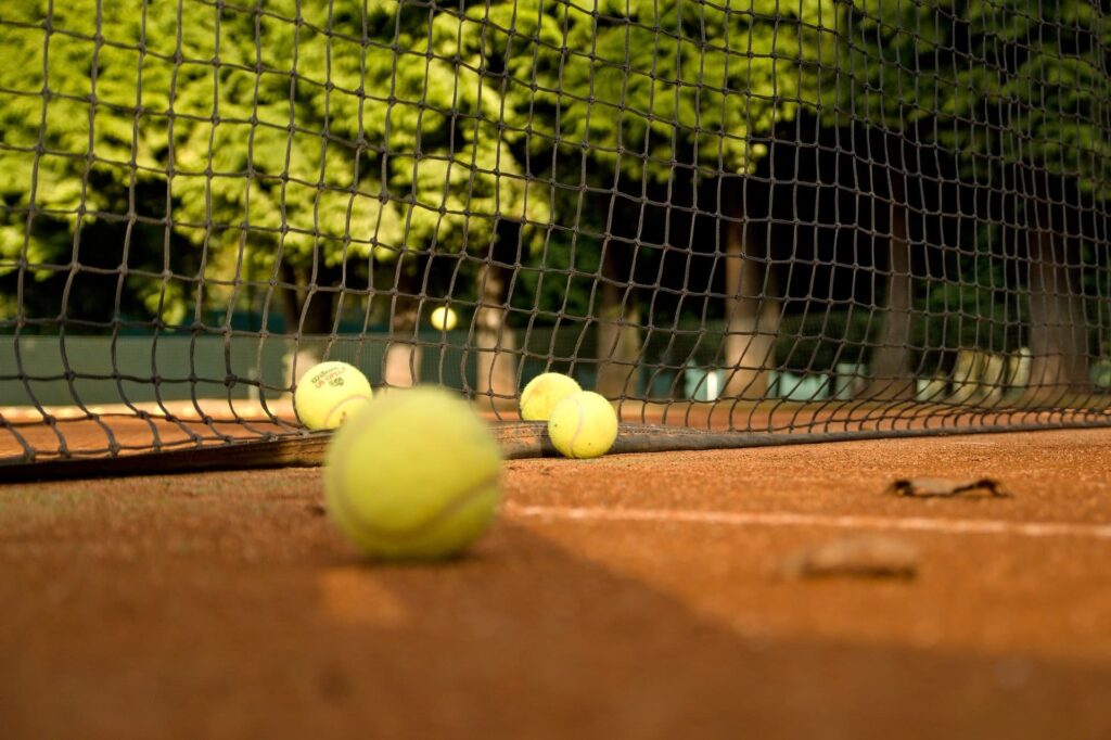 Expert sports court contractors near Middlesex County