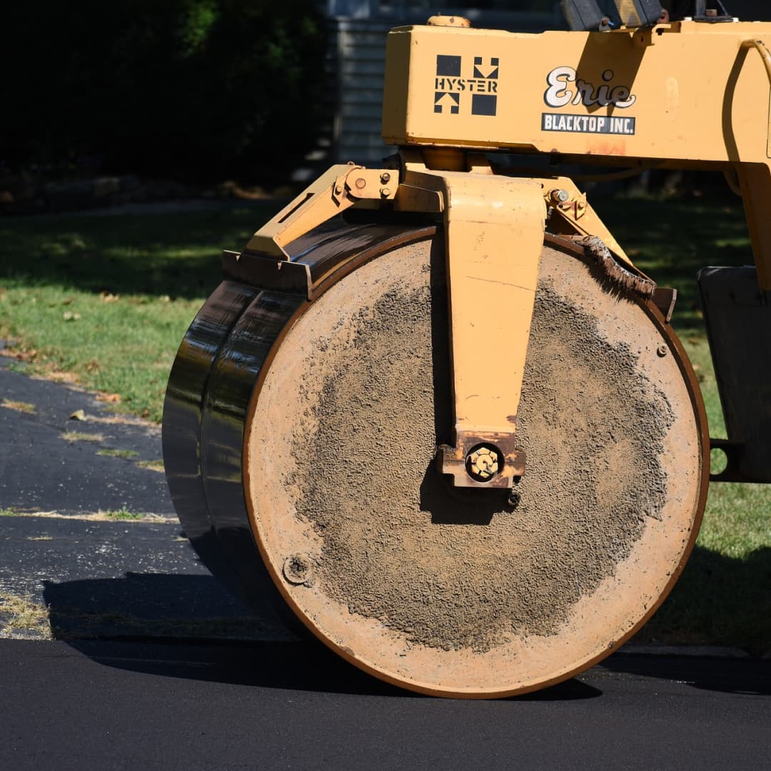 Quality asphalt repair services near me Clinton Township